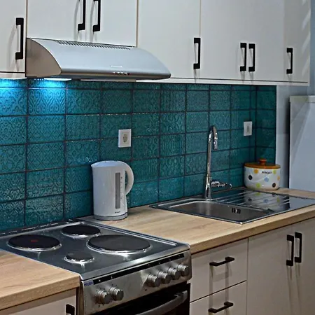 Goseventy Fresh 2 Bedroom Apartment
